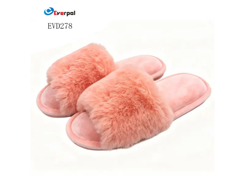 Slipper Seomraí Leapa Teach Dhíon Fuzzy Fur do Mhná